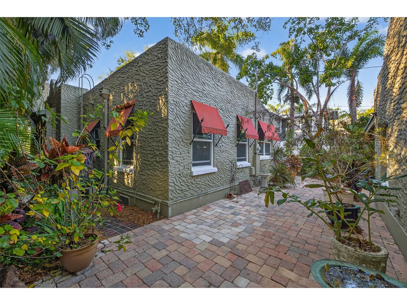 745 16th Avenue NE Saint Petersburg FL 33704 TB8483620 image23