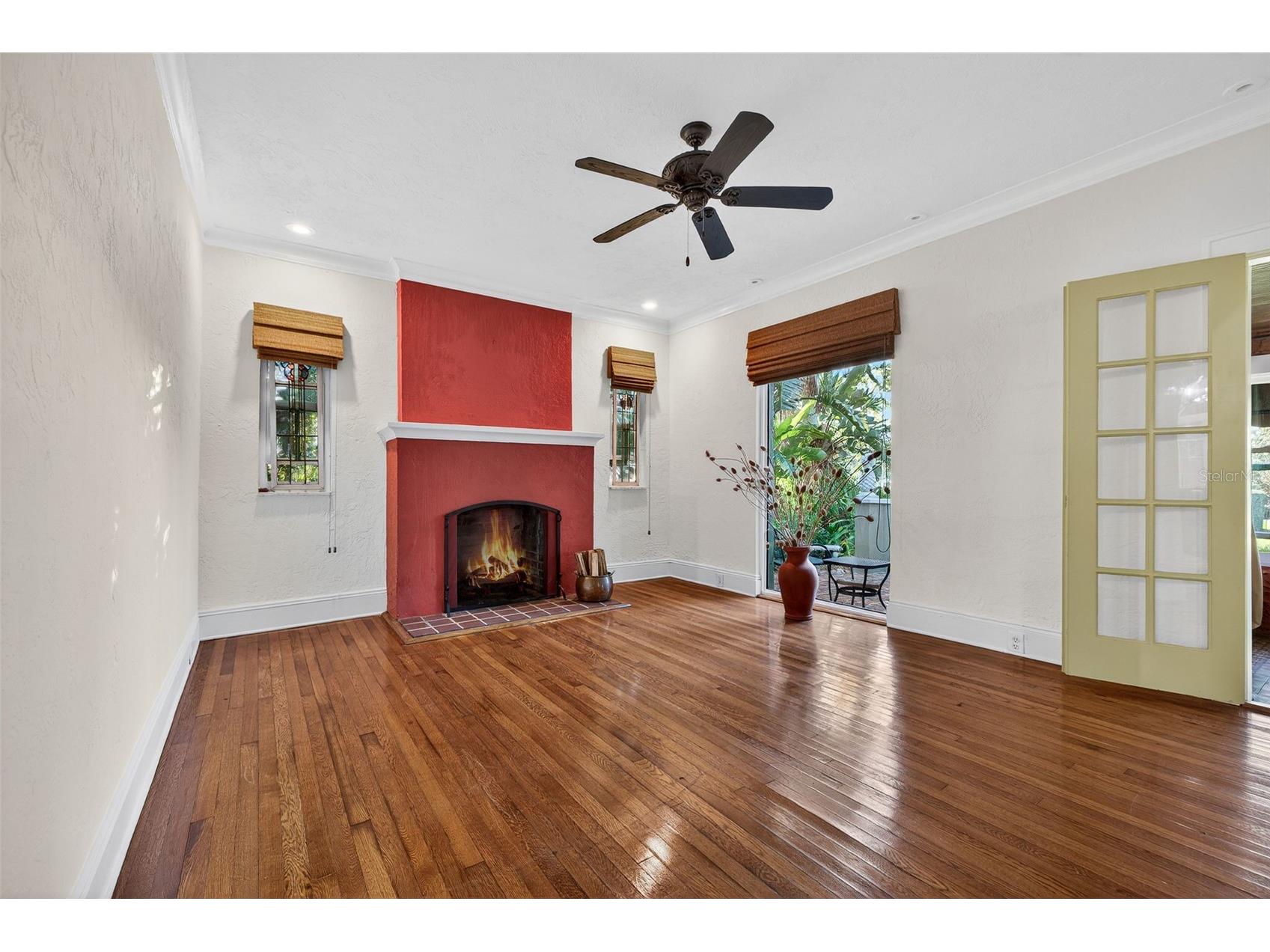 745 16th Avenue NE Saint Petersburg FL 33704 TB8483620 image7