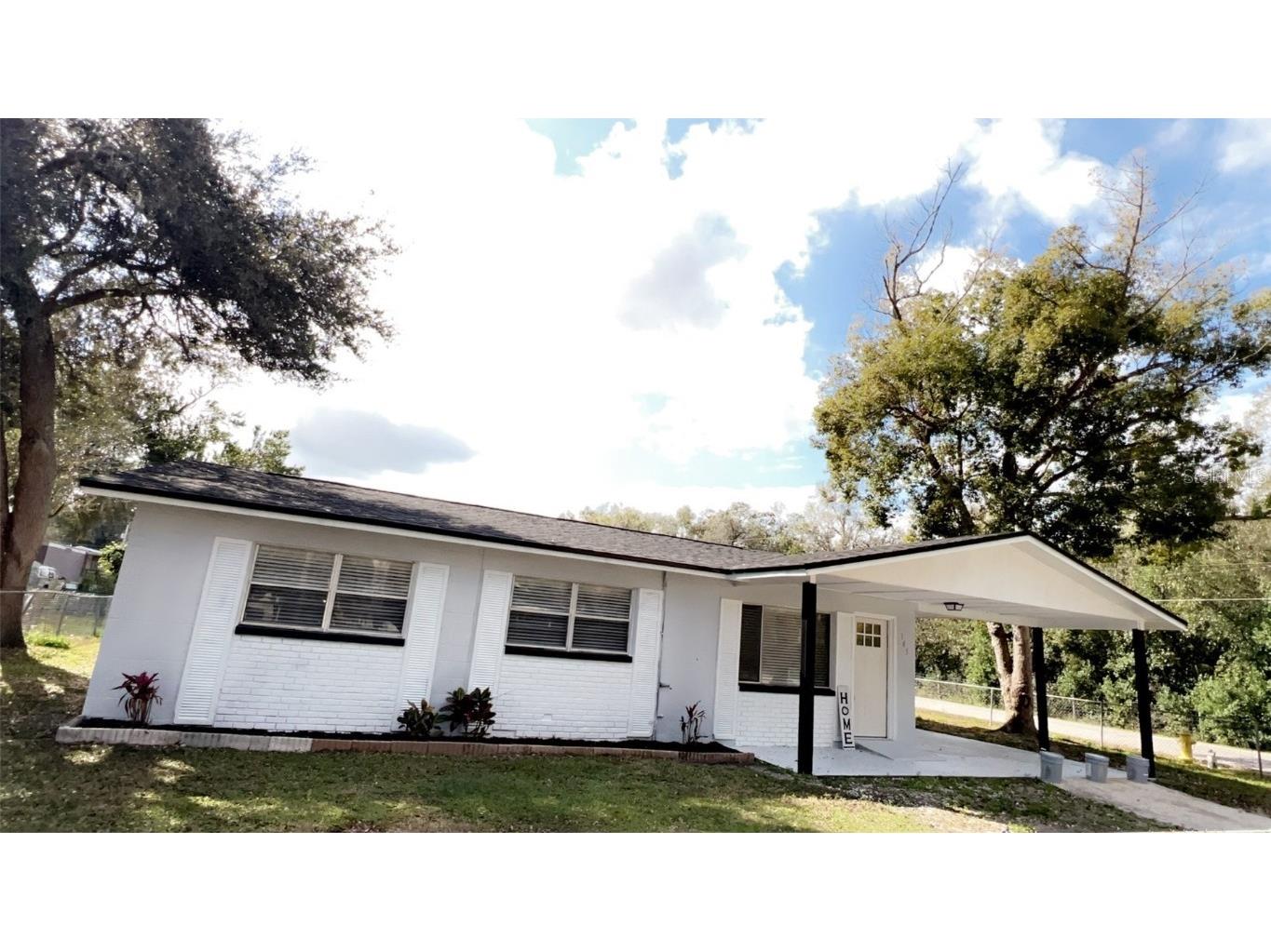 745 4th Street Polk City FL 33868 L4950679 image1