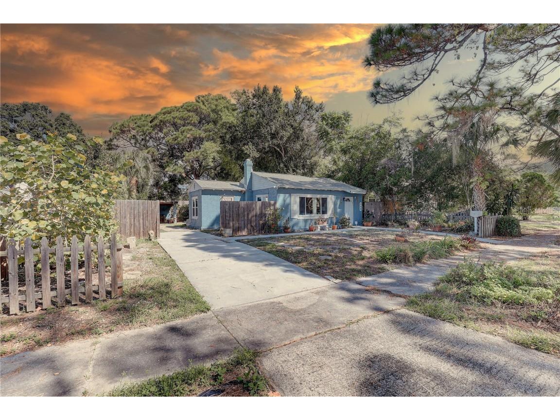 745 Alamanda Way S Saint Petersburg FL 33705 TB8433346 image22