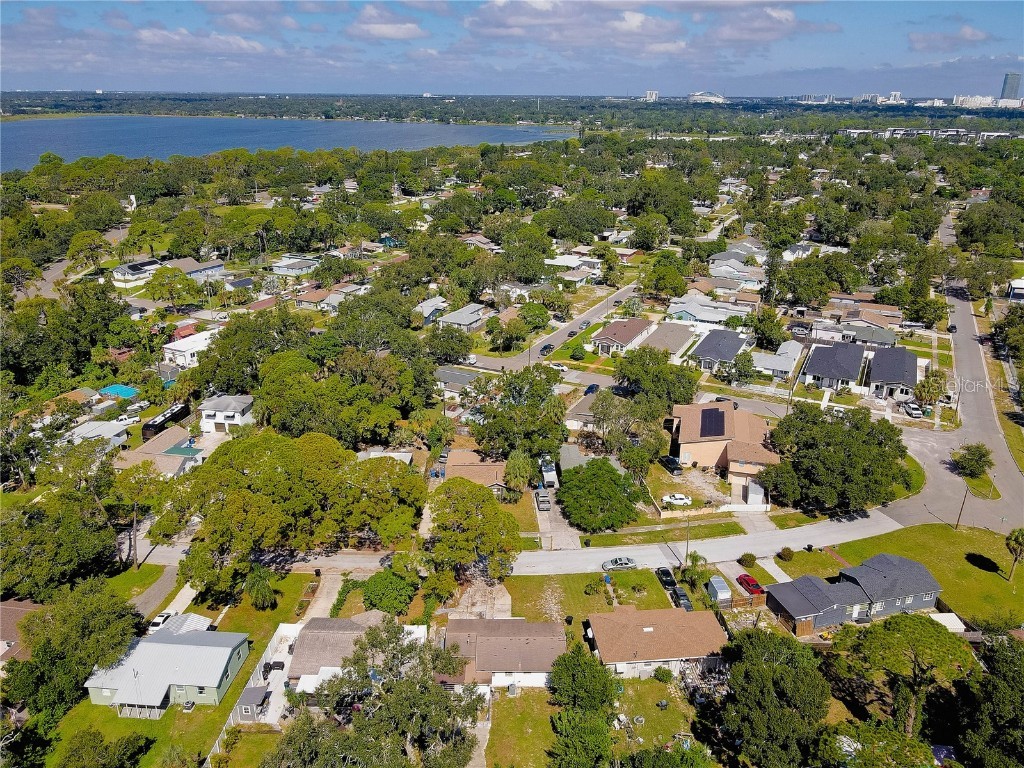 745 Alamanda Way S Saint Petersburg FL 33705 TB8433346 image38