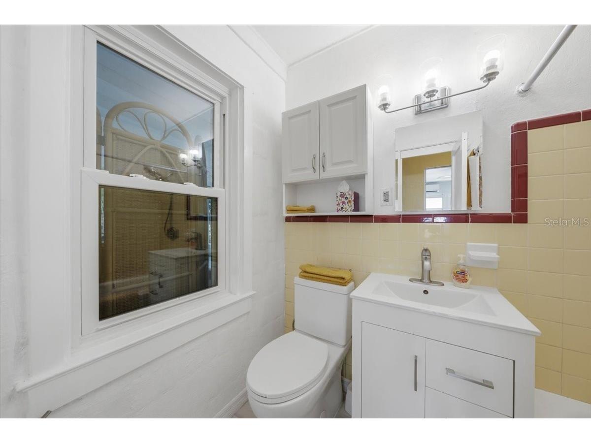 745 Alamanda Way S Saint Petersburg FL 33705 TB8520989 image13
