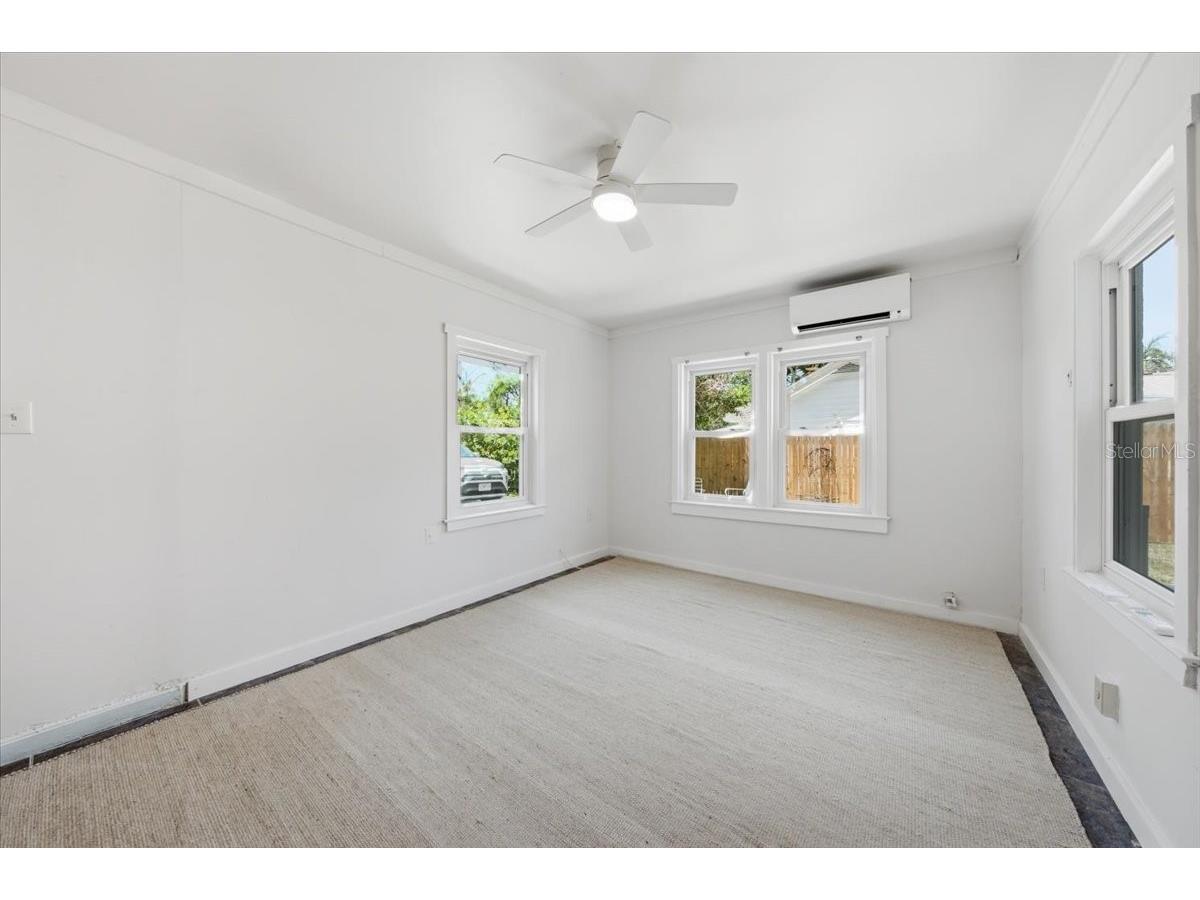 745 Alamanda Way S Saint Petersburg FL 33705 TB8520989 image25