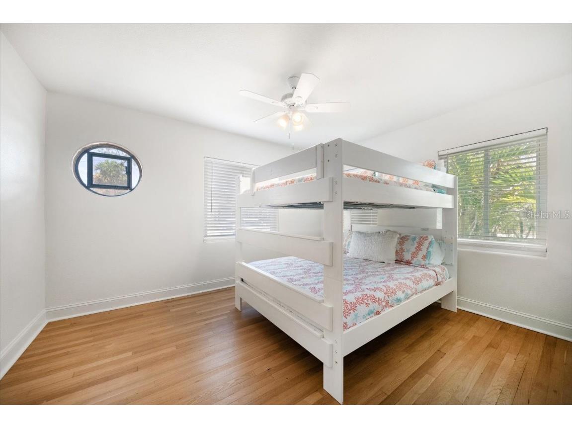 745 Bruce Avenue Clearwater Beach FL 33767 TB8401585 image11