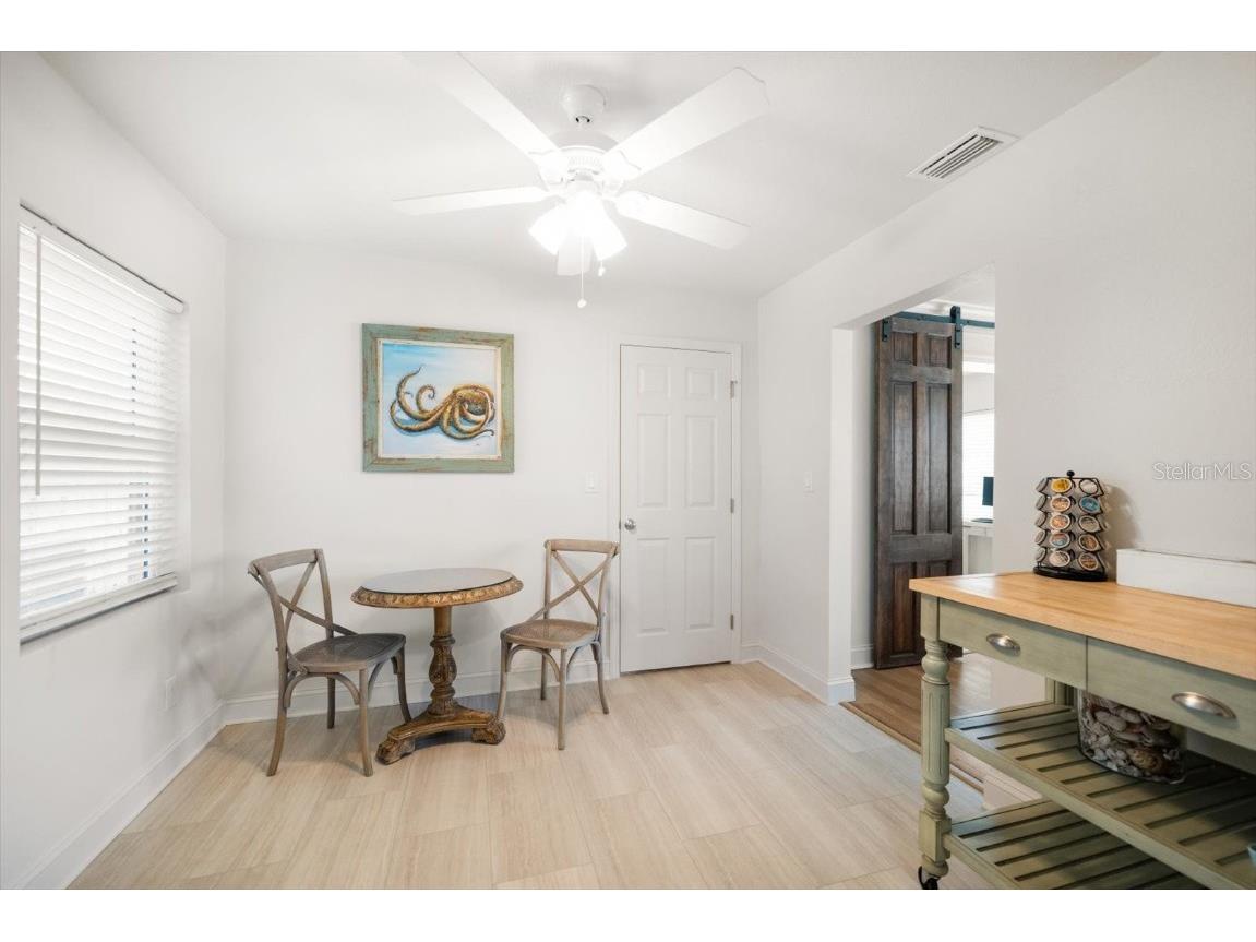 745 Bruce Avenue Clearwater Beach FL 33767 TB8401585 image16