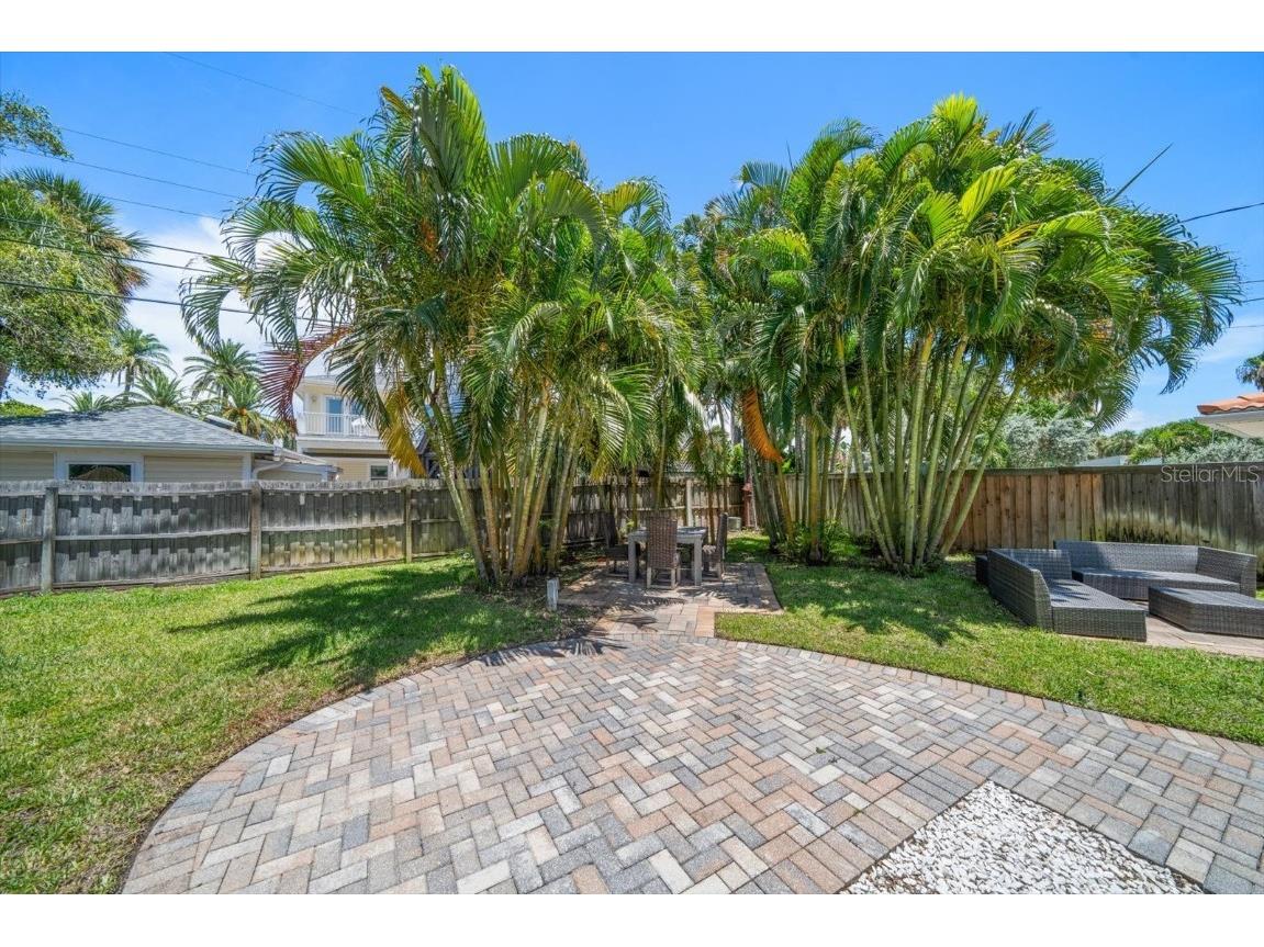 745 Bruce Avenue Clearwater Beach FL 33767 TB8401585 image4