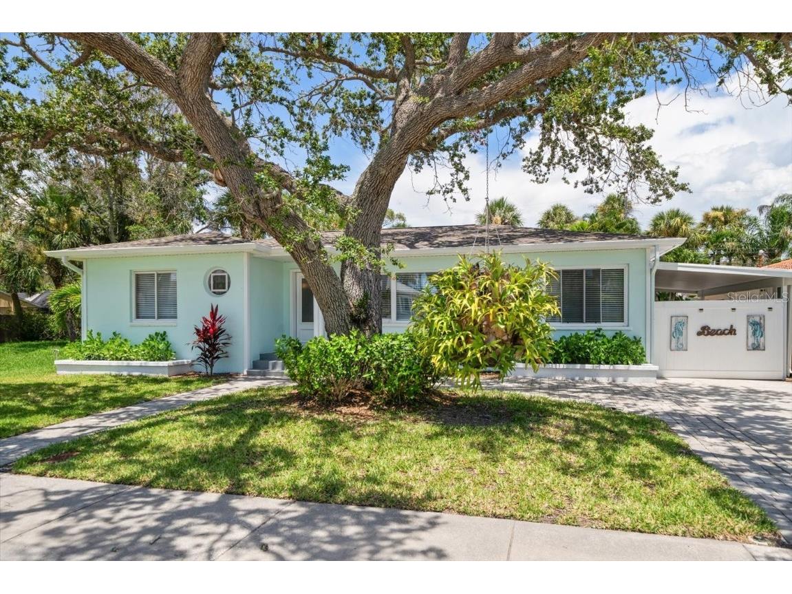 745 Bruce Avenue Clearwater Beach FL 33767 TB8401585 image8