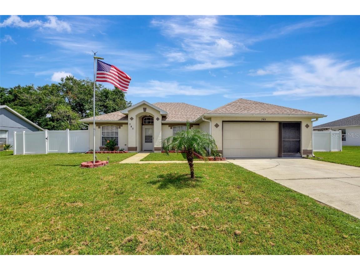 745 Independence Drive Orange City FL 32763 V4931127 image1