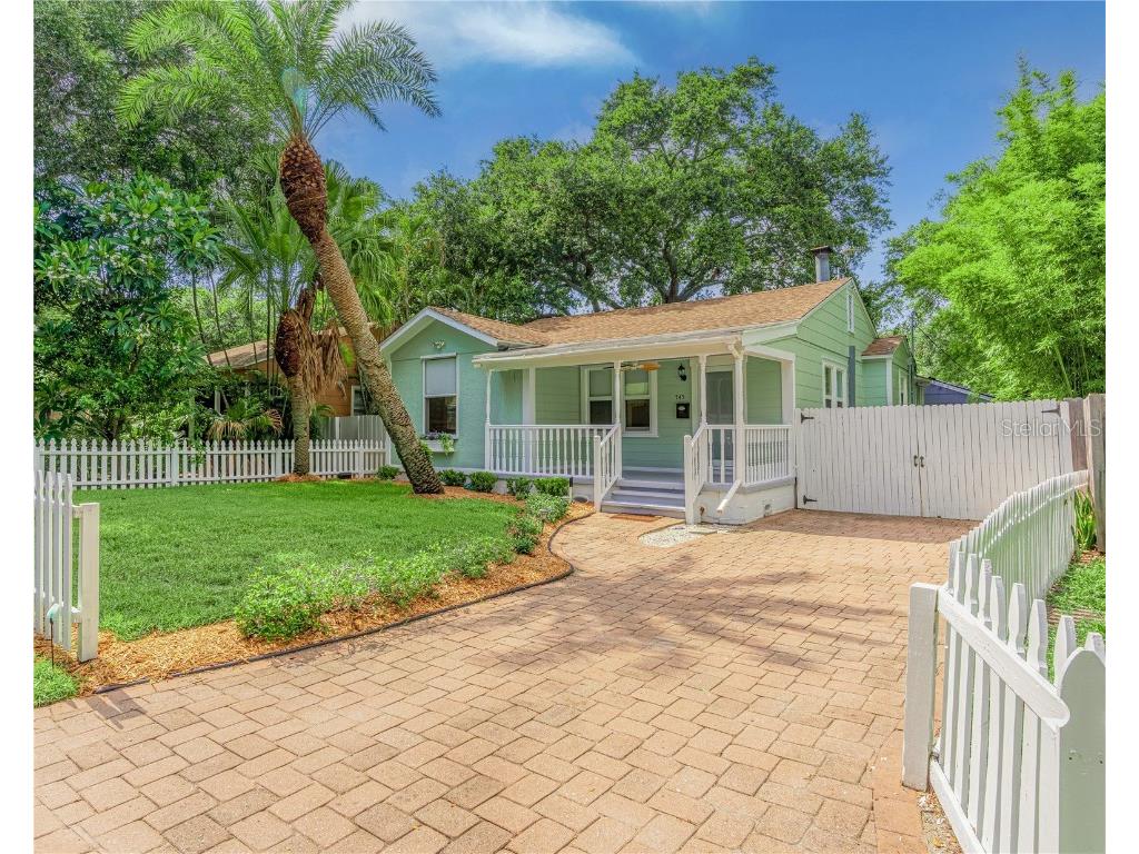 745 Kirkwood Terrace N Saint Petersburg FL 33701 U8206049 image1