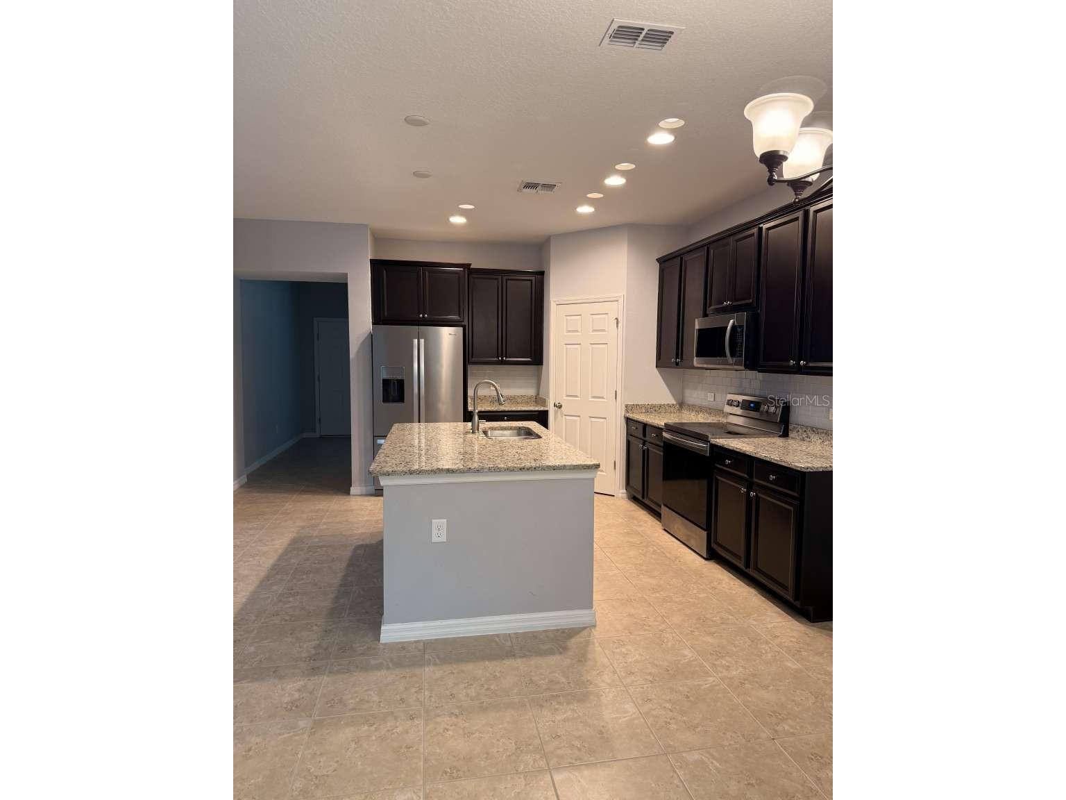 745 Marsh Reed Drive Winter Garden FL 34787 TB8514854 image5