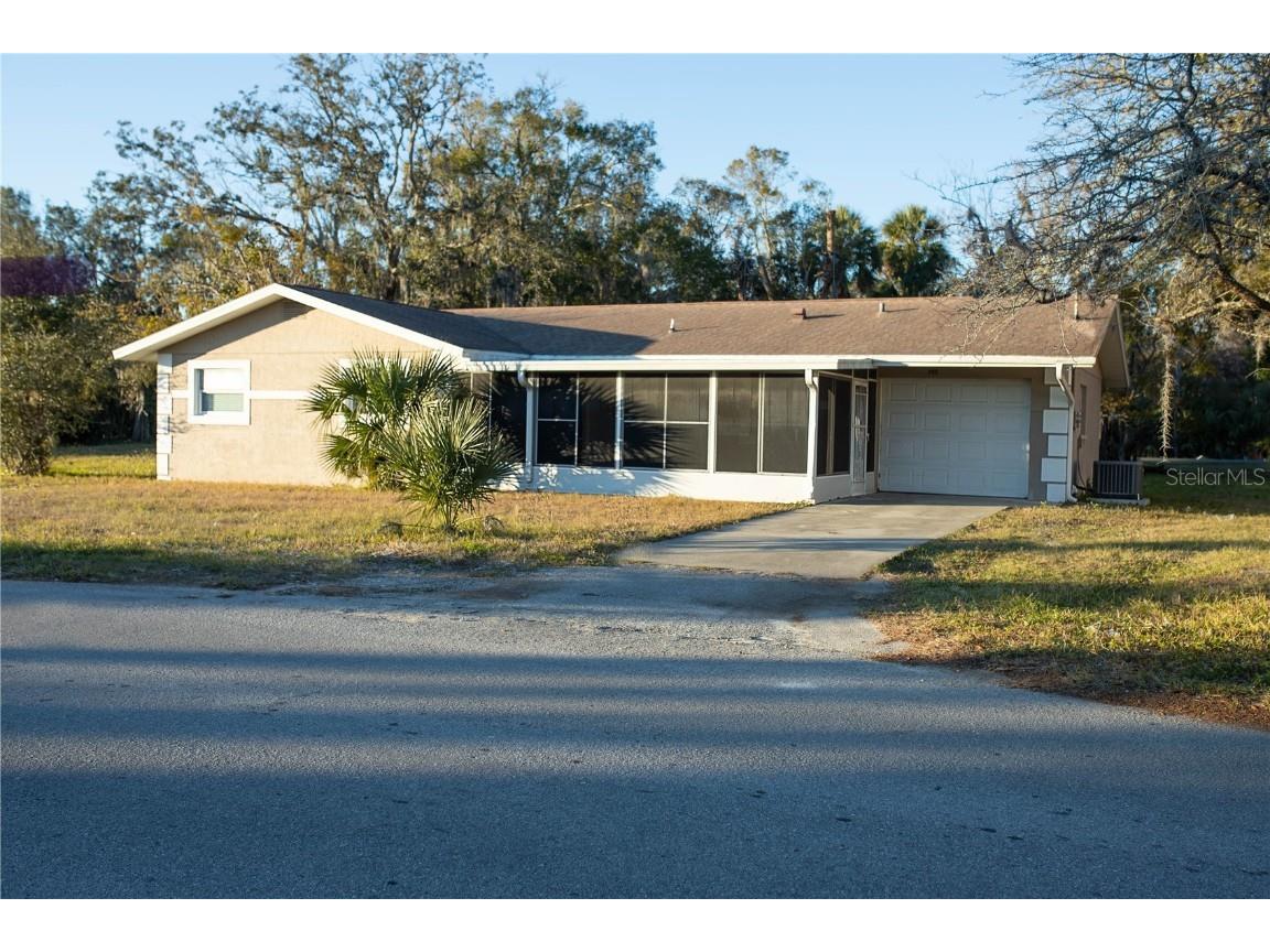 745 NE 5th Terrace Crystal River FL 34428 OM692661 image1