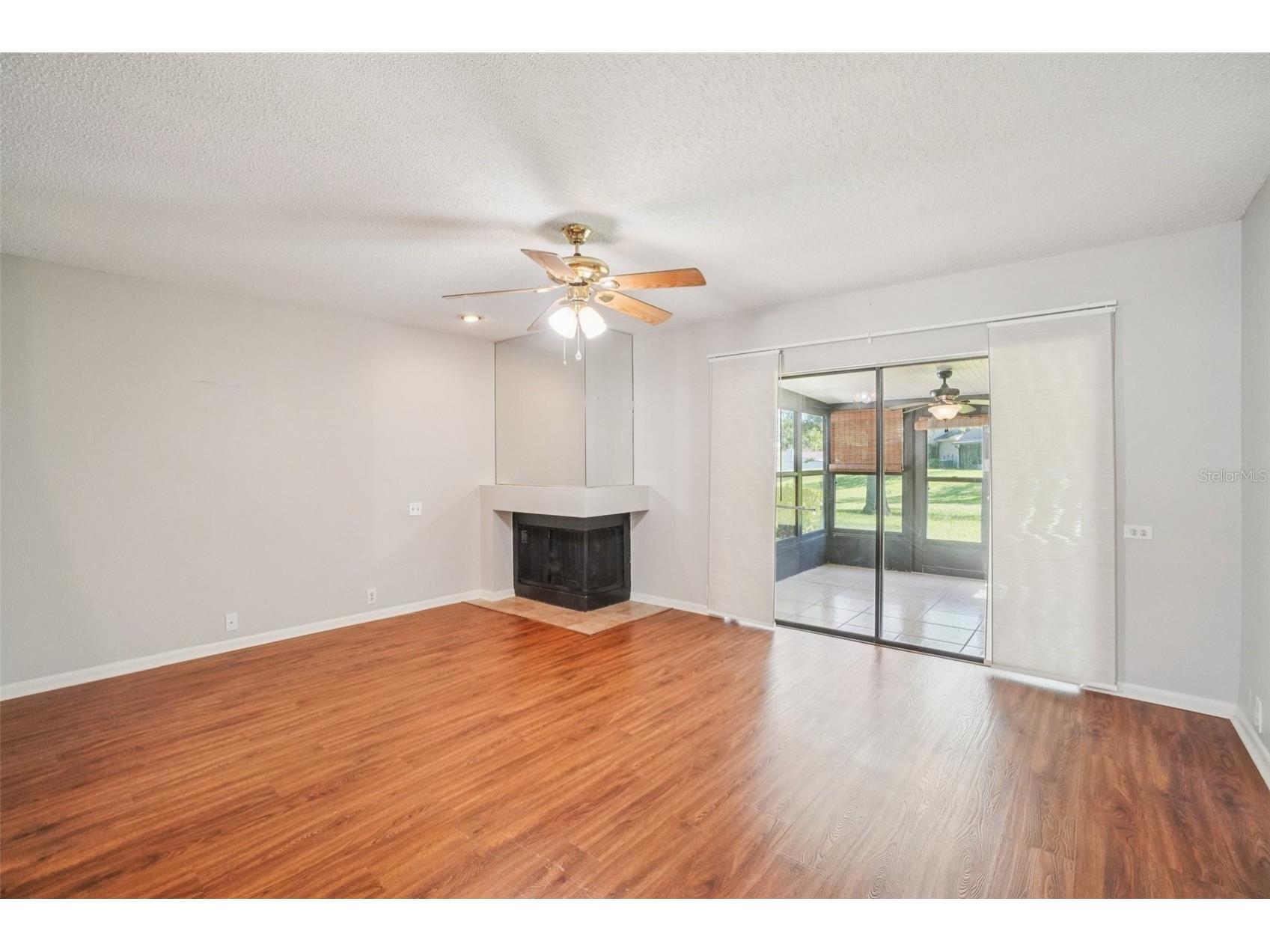 745 Oak Park Place Brandon FL 33511 TB8498466 image11