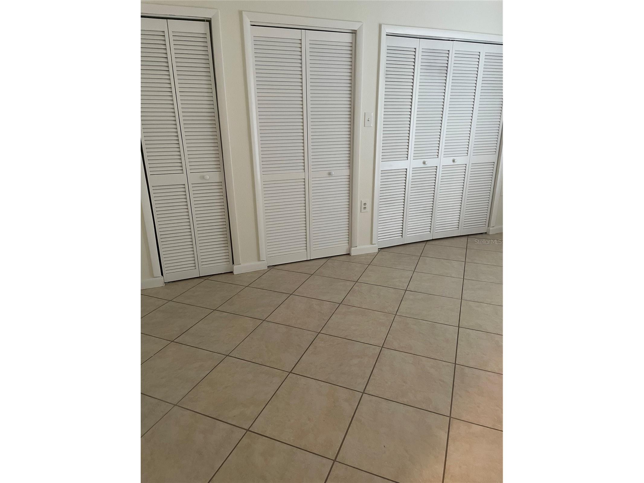 745 Pinellas Bayway S #105 Saint Petersburg FL 33715 TB8465537 image25