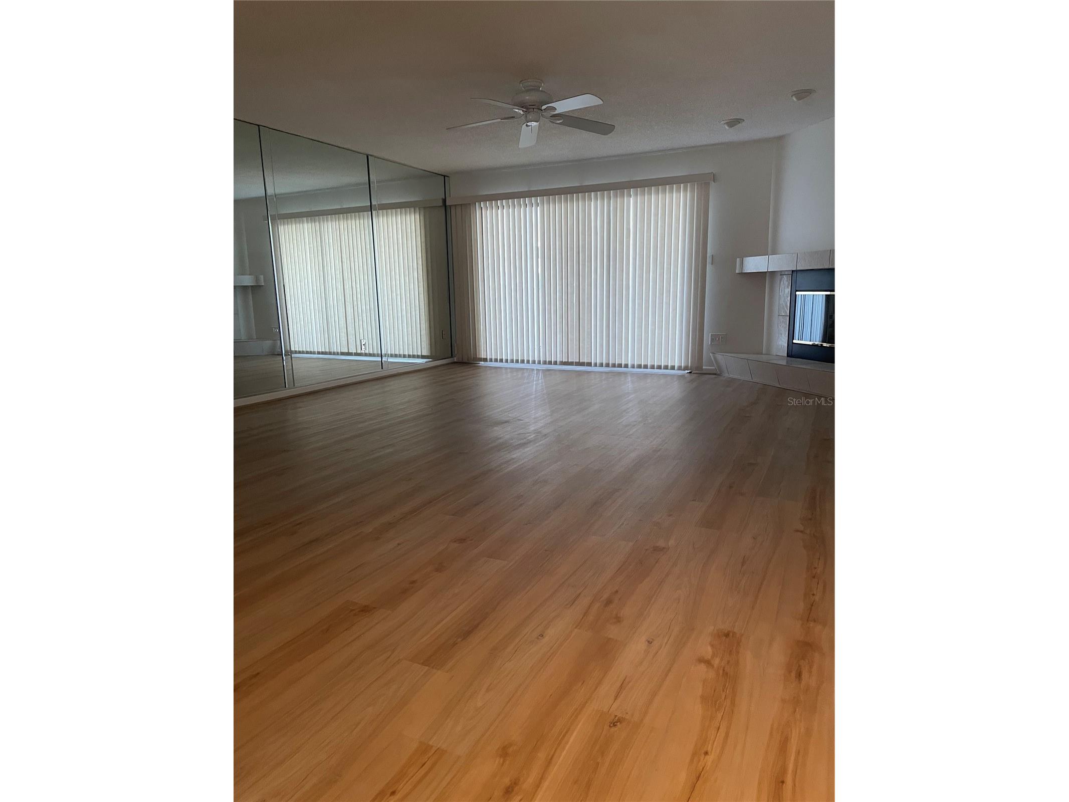 745 Pinellas Bayway S #105 Saint Petersburg FL 33715 TB8465537 image3