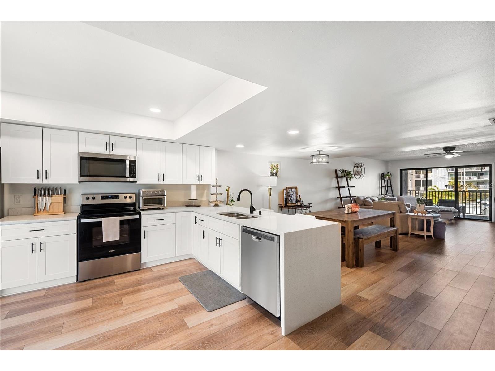 745 Pinellas Bayway S #106 Tierra Verde FL 33715 TB8507693 image2