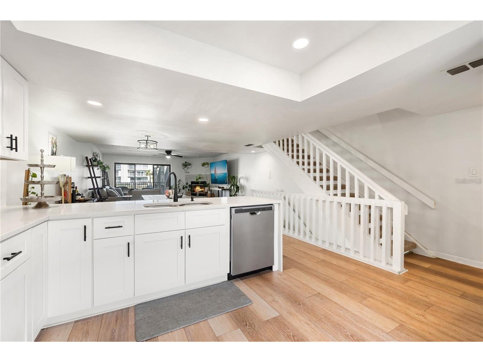 745 Pinellas Bayway S #106 Tierra Verde FL 33715 TB8507693 image4