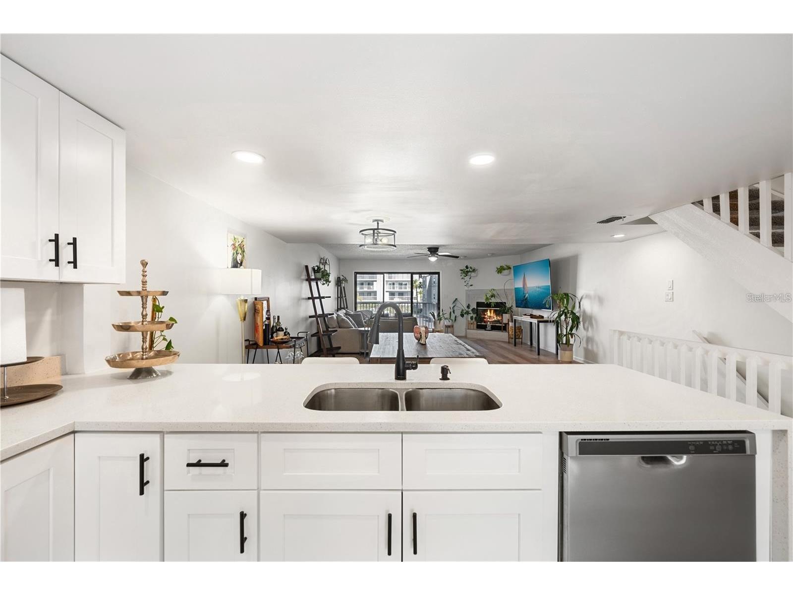 745 Pinellas Bayway S #106 Tierra Verde FL 33715 TB8507693 image6