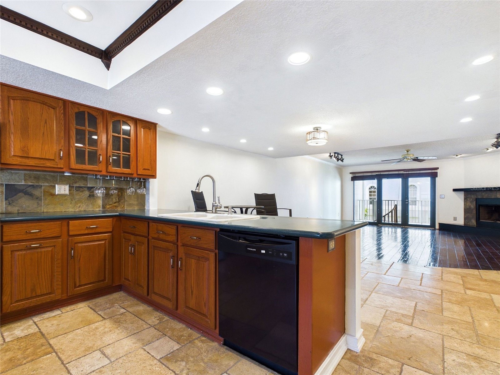 745 Pinellas Bayway S #202 Tierra Verde FL 33715 - MUD BAYOU TO TAMPA BAY TB8501583 image13