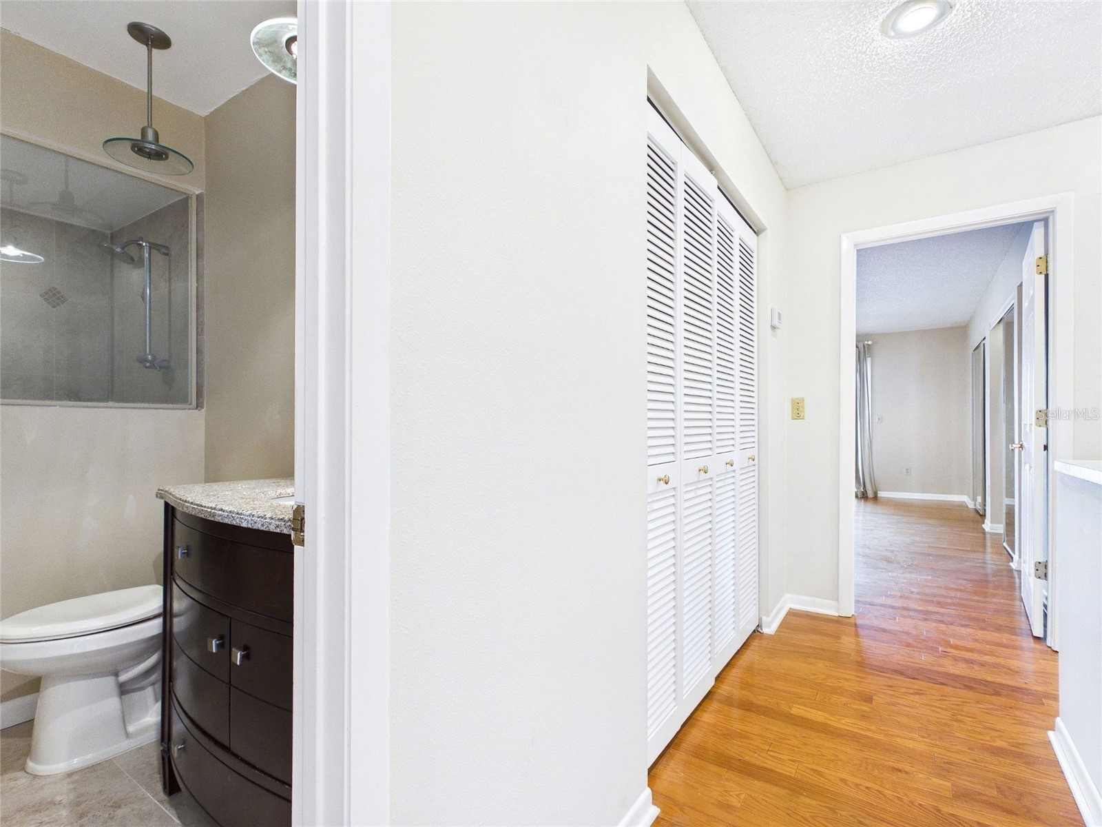 745 Pinellas Bayway S #202 Tierra Verde FL 33715 - MUD BAYOU TO TAMPA BAY TB8501583 image19