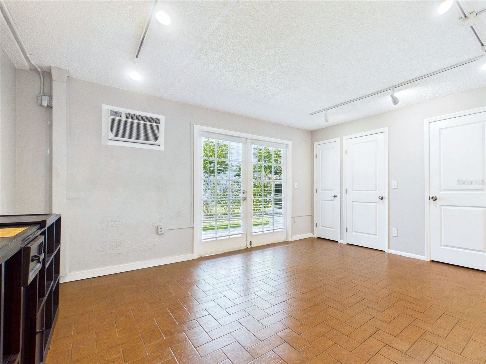 745 Pinellas Bayway S #202 Tierra Verde FL 33715 - MUD BAYOU TO TAMPA BAY TB8501583 image34