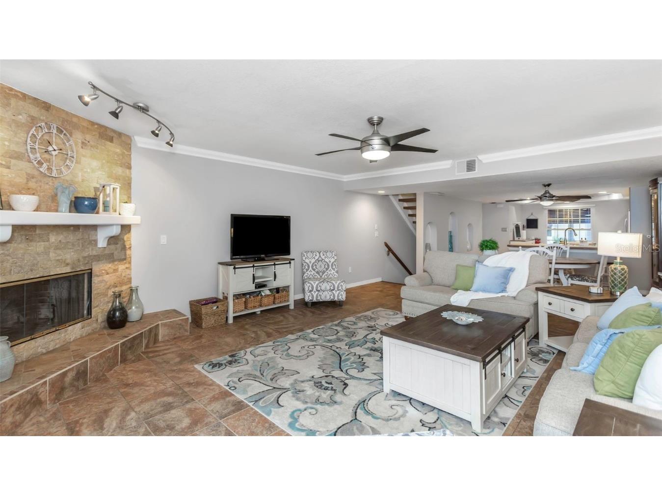 745 Pinellas Bayway S #207 Tierra Verde FL 33715 TB8425340 image14