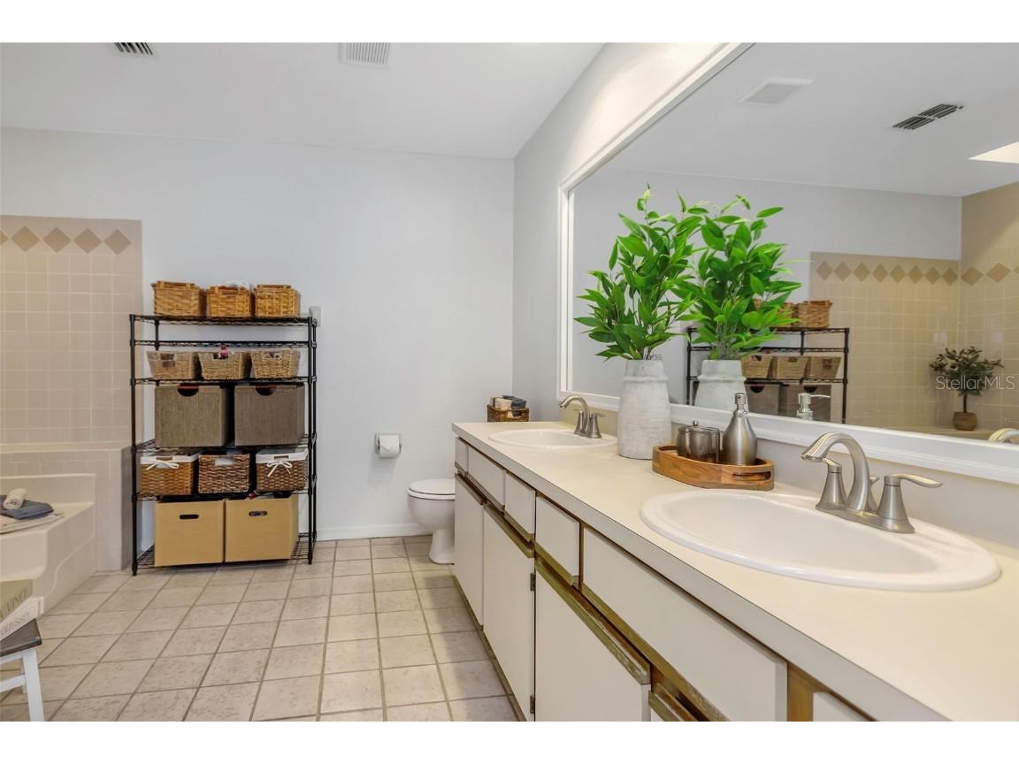 745 Pinellas Bayway S #207 Tierra Verde FL 33715 TB8425340 image32