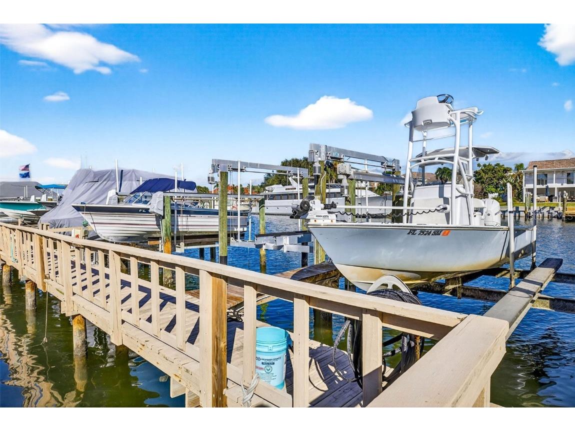 745 Pinellas Bayway S #302 Tierra Verde FL 33715 TB8438971 image43