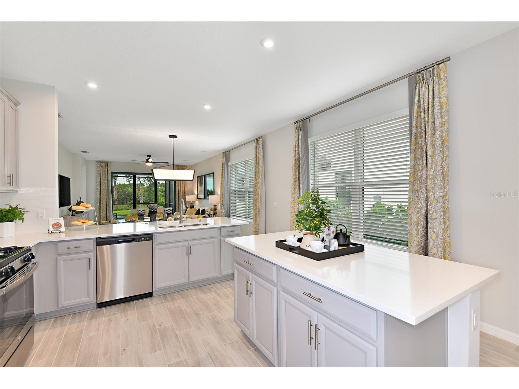 745 Steel Drive Apollo Beach FL 33572 TB8512375 image7