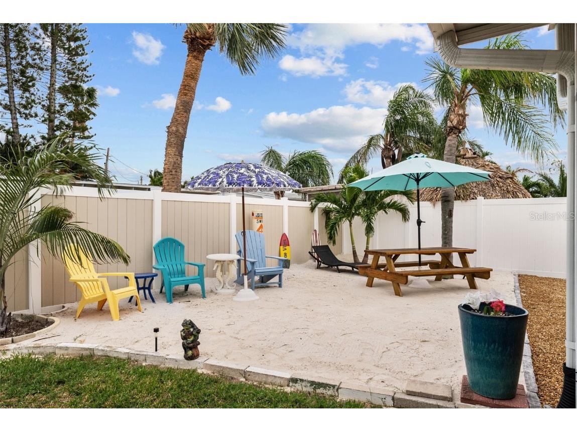 745 Sunset Cove Madeira Beach FL 33708 TB8318736 image1