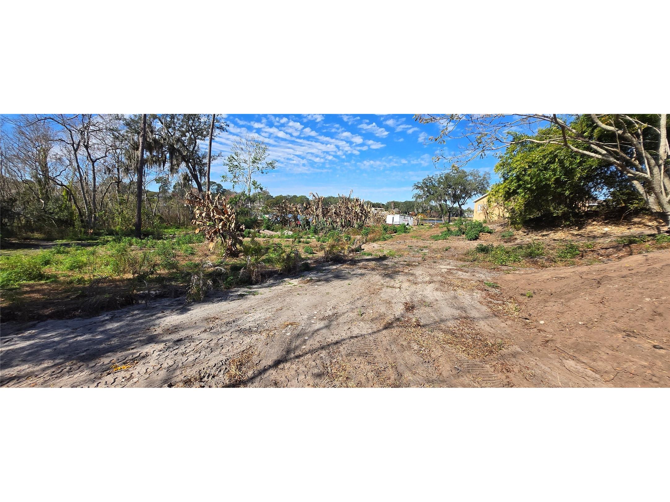 745 Waterfall Circle Deltona FL 32725 - LAKE LAPANOCIA O6376981 image3