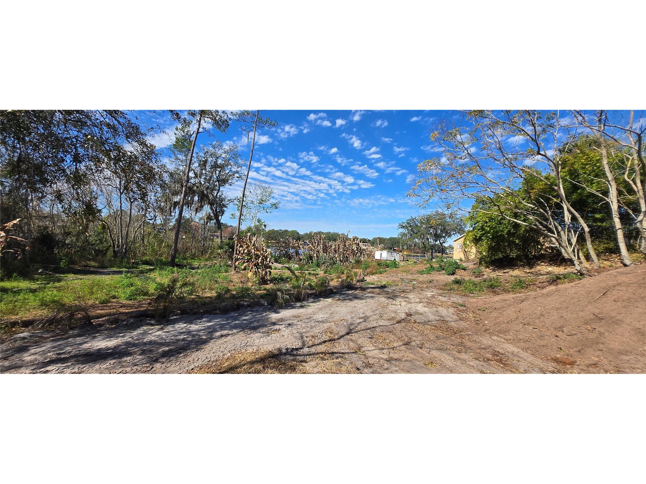 745 Waterfall Circle Deltona FL 32725 - LAKE LAPANOCIA O6376981 image8