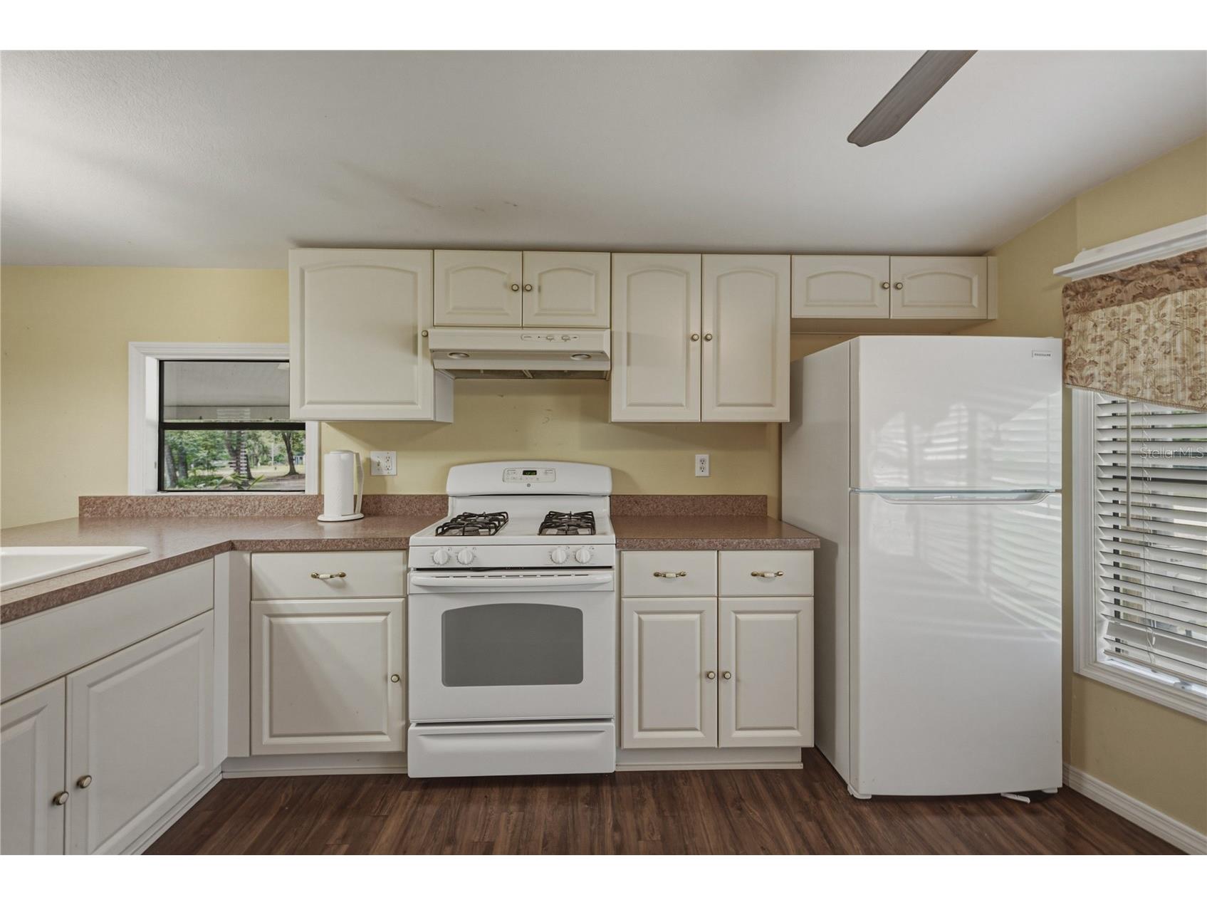 7450 23rd Street Zephyrhills FL 33540 TB8519628 image17