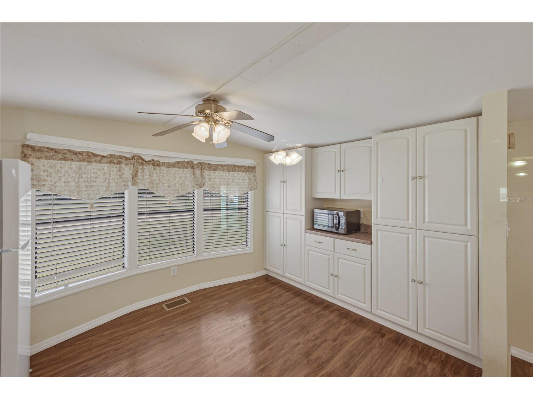 7450 23rd Street Zephyrhills FL 33540 TB8519628 image18