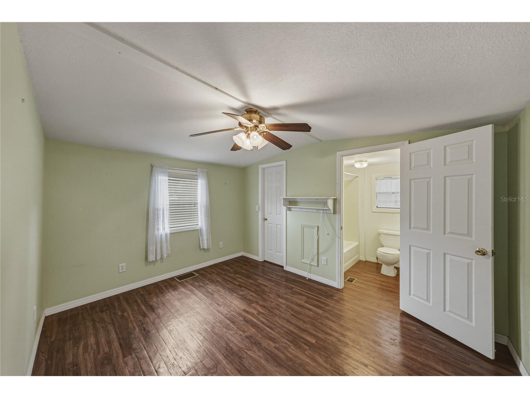 7450 23rd Street Zephyrhills FL 33540 TB8519628 image21
