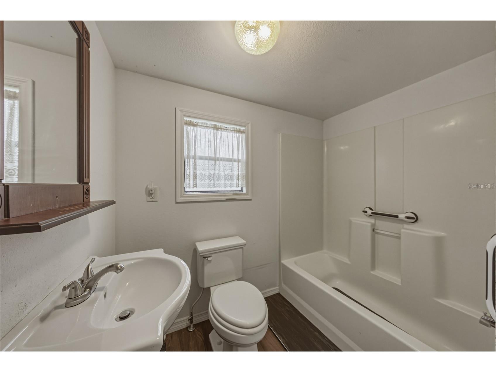 7450 23rd Street Zephyrhills FL 33540 TB8519628 image31