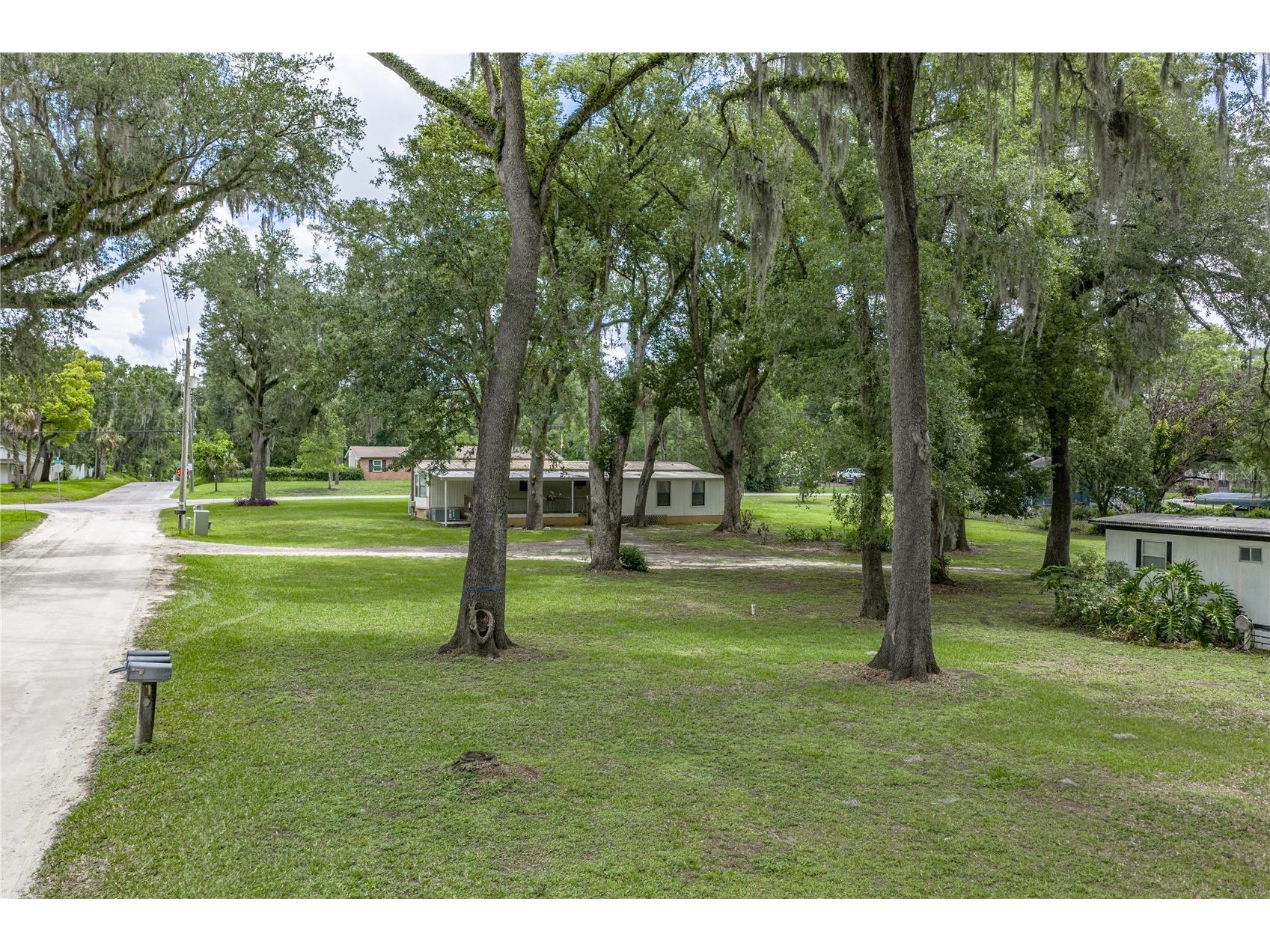 7450 23rd Street Zephyrhills FL 33540 TB8519628 image34