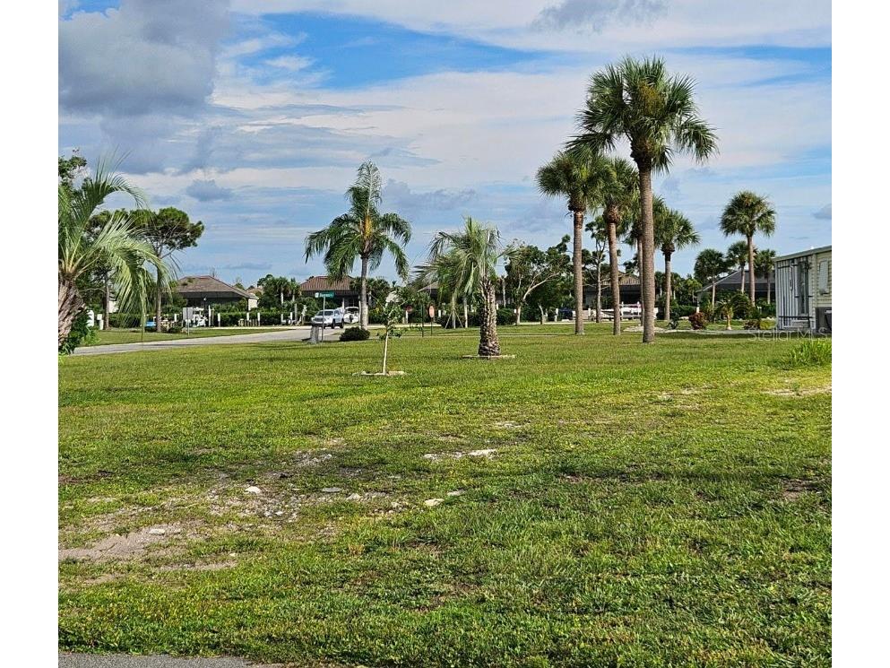 7451 Danvers Circle Port Charlotte FL 33981 - BUTTERFORD WATERWAY C7495897 image1