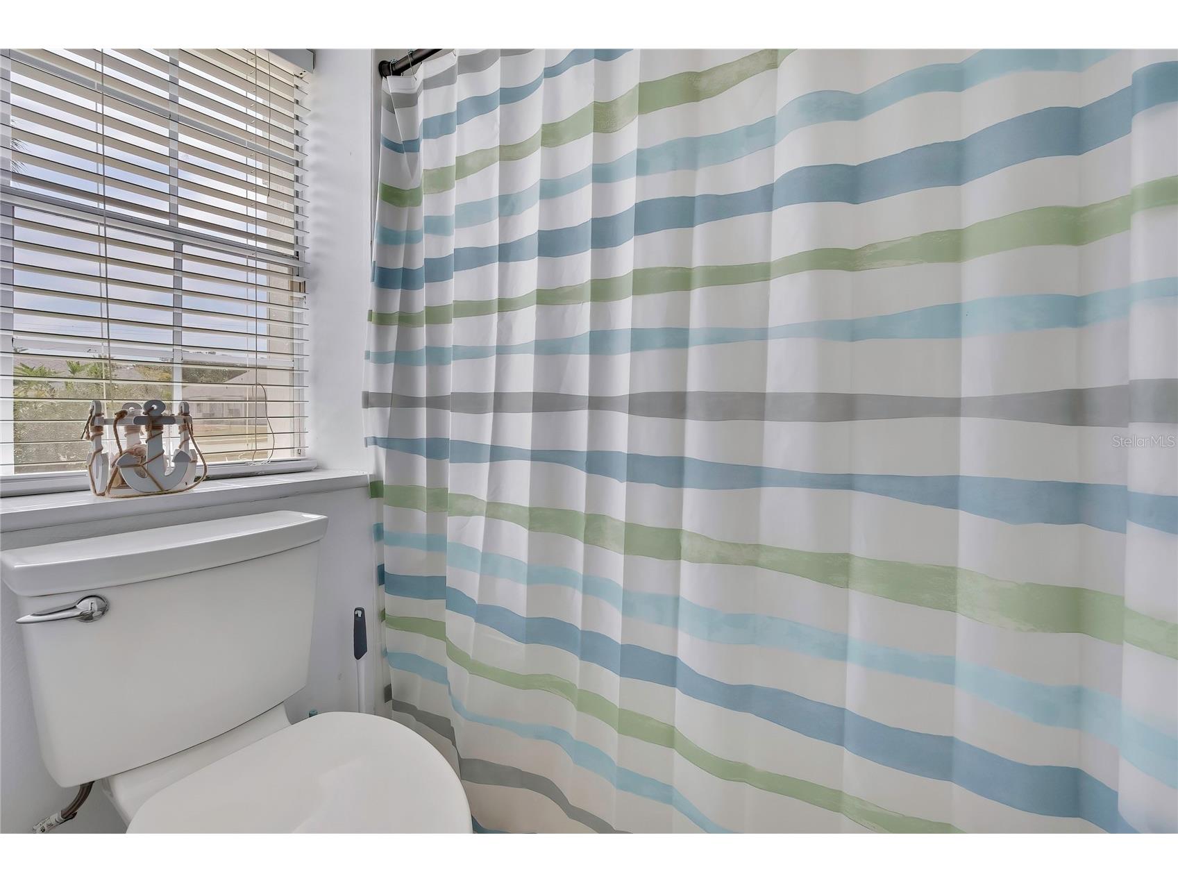 7451 Swan Lake Drive New Port Richey FL 34655 W7884798 image25