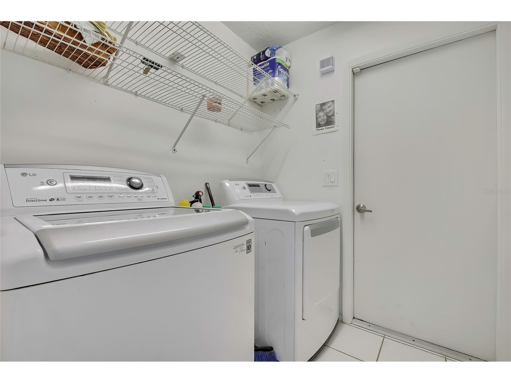 7451 Swan Lake Drive New Port Richey FL 34655 W7884798 image32