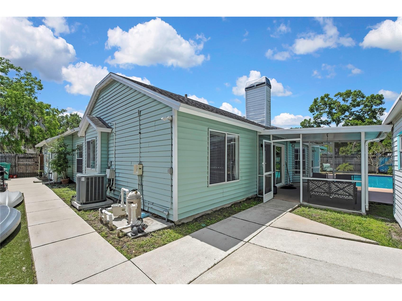 7451 Swan Lake Drive New Port Richey FL 34655 W7884798 image37
