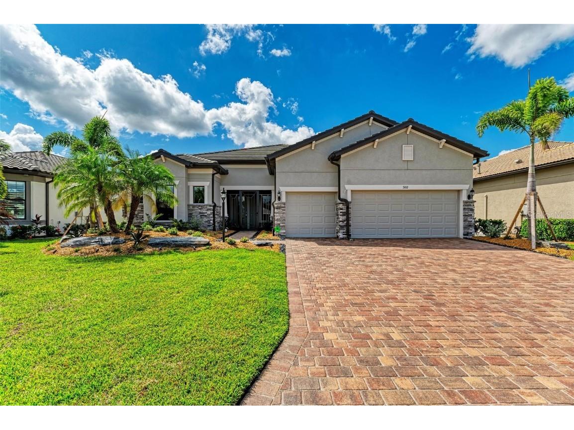 7452 Chester Trail Bradenton FL 34202 A4585088 image1