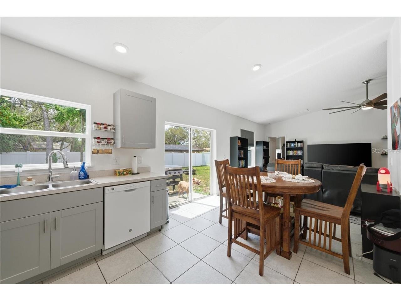 7452 Wabash Trail Spring Hill FL 34606 TB8494301 image25