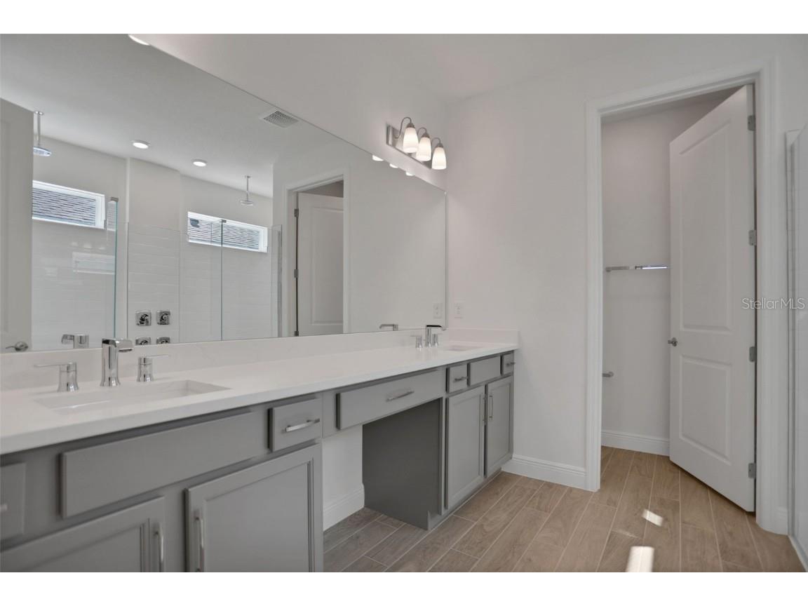 7454 Sea Manatee Street Parrish FL 34219 - SEAIRE LAGOON G5087413 image44