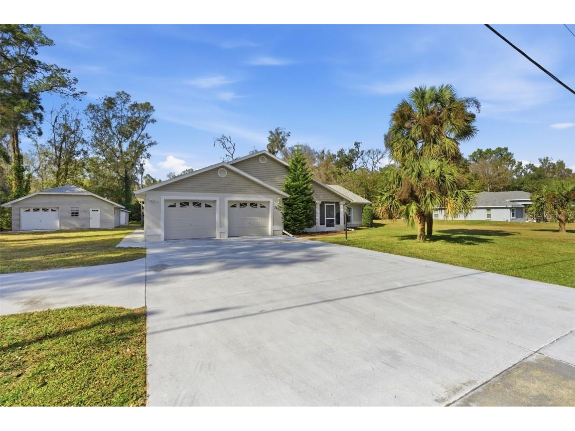 7455 Redbud Lane Brooksville FL 34601 W7881257 image1