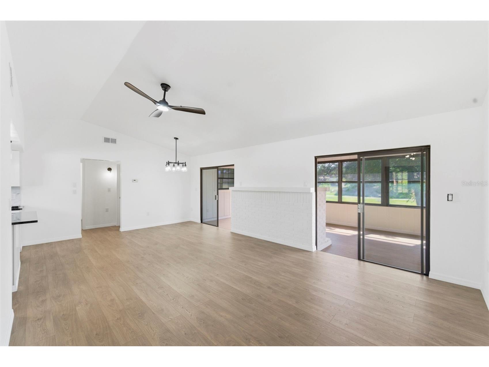 7457 Galloway Road Weeki Wachee FL 34613 TB8508029 image10
