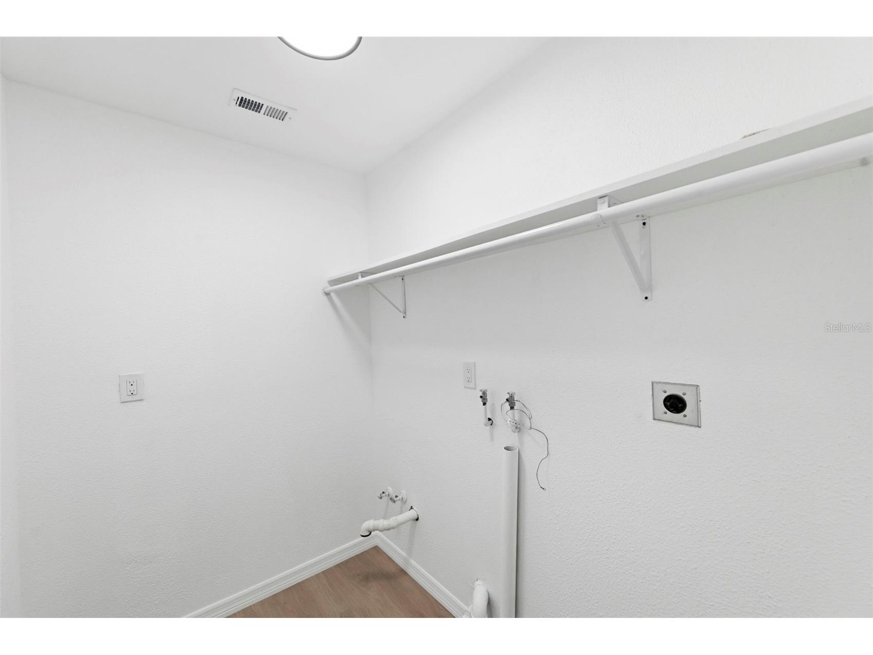 7457 Galloway Road Weeki Wachee FL 34613 TB8508029 image26
