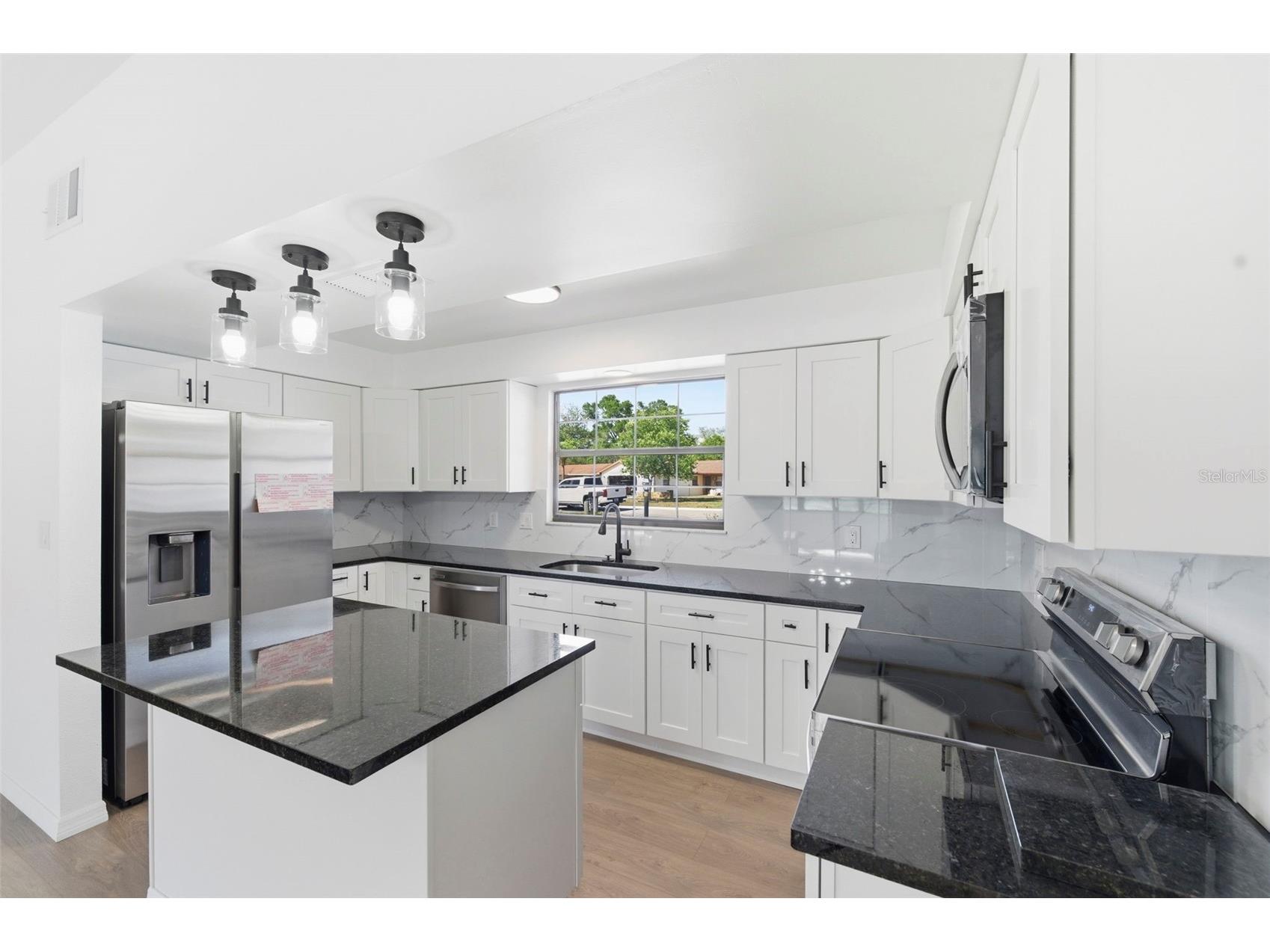 7457 Galloway Road Weeki Wachee FL 34613 TB8508029 image4