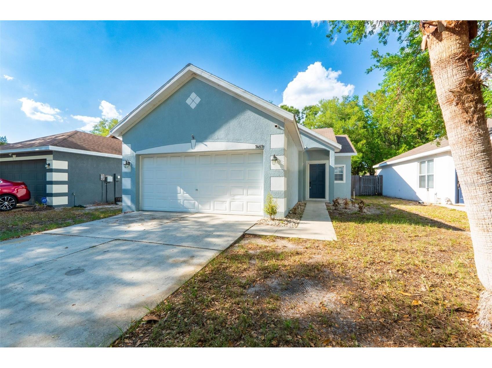 7457 Oxford Garden Circle Apollo Beach FL 33572 TB8493777 image1