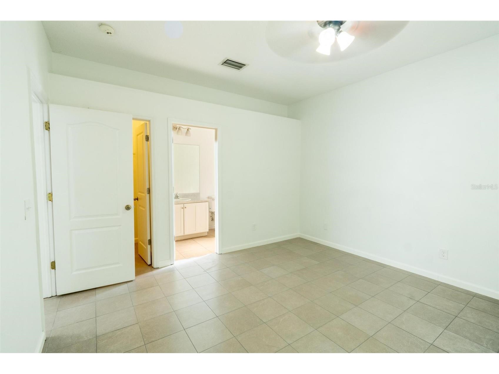 7457 Oxford Garden Circle Apollo Beach FL 33572 TB8493777 image12