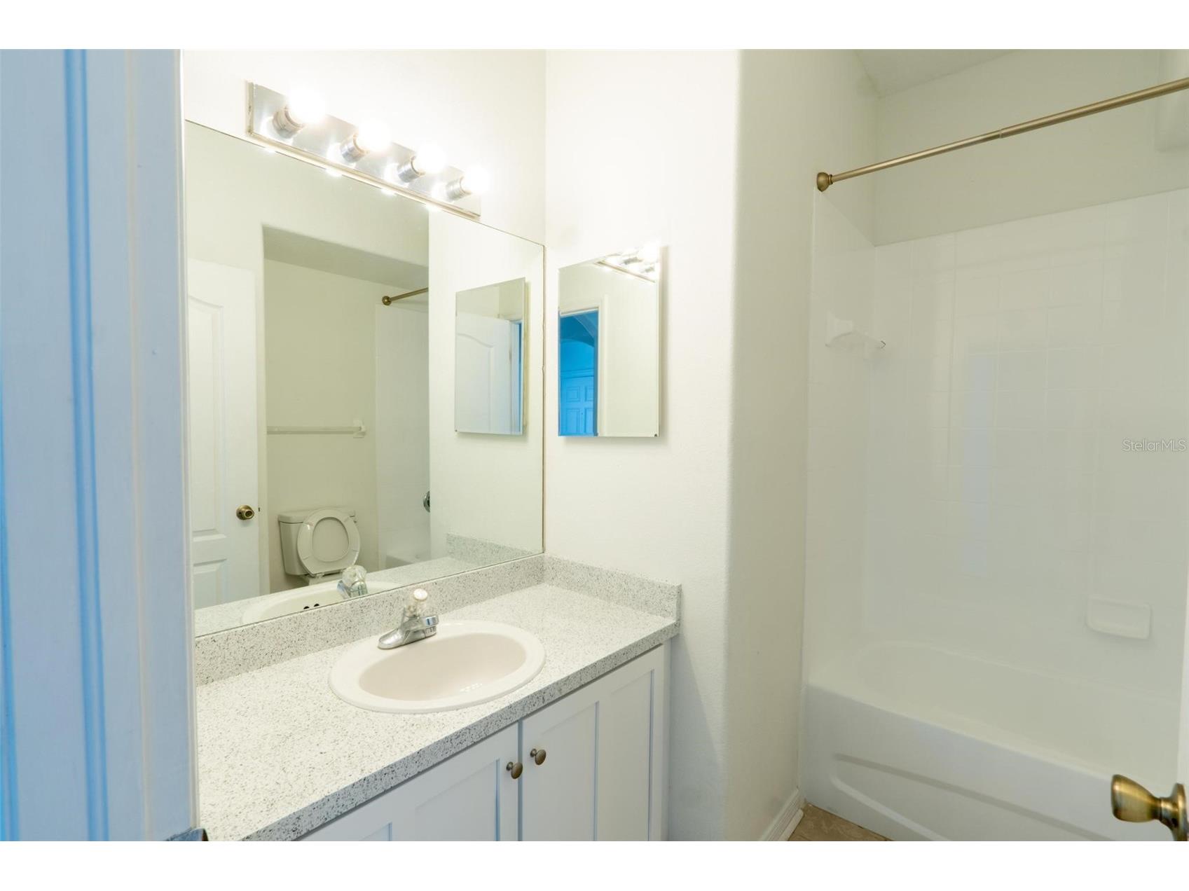 7457 Oxford Garden Circle Apollo Beach FL 33572 TB8493777 image18